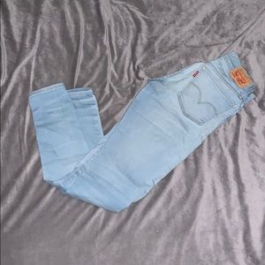 Levi Skinny Jeans
